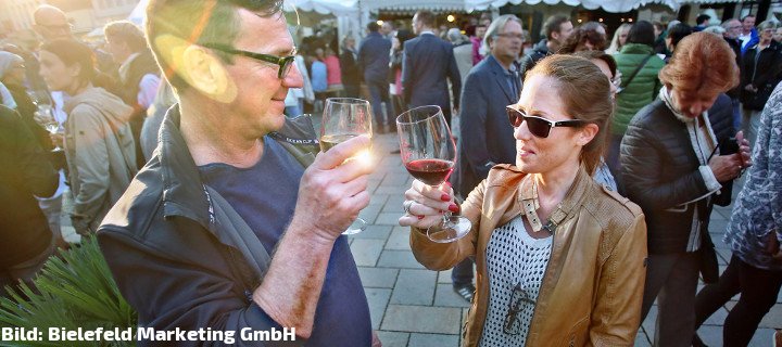 Weinmarkt verwandelt Bielefelder Altstadt